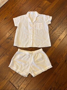 Ladies Jane Marie White Short Sleeve Seersucker Pajama Set - Shirt & Shorts
